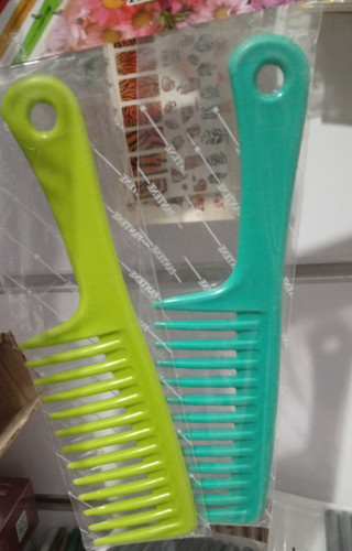 شانه سالنی دندانه درشت رنگ جذاب 2عددی